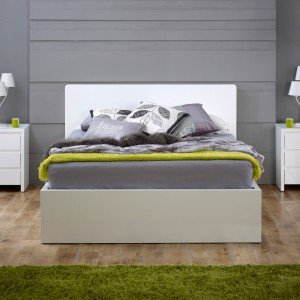 White High Gloss 4ft 6in Double Bed