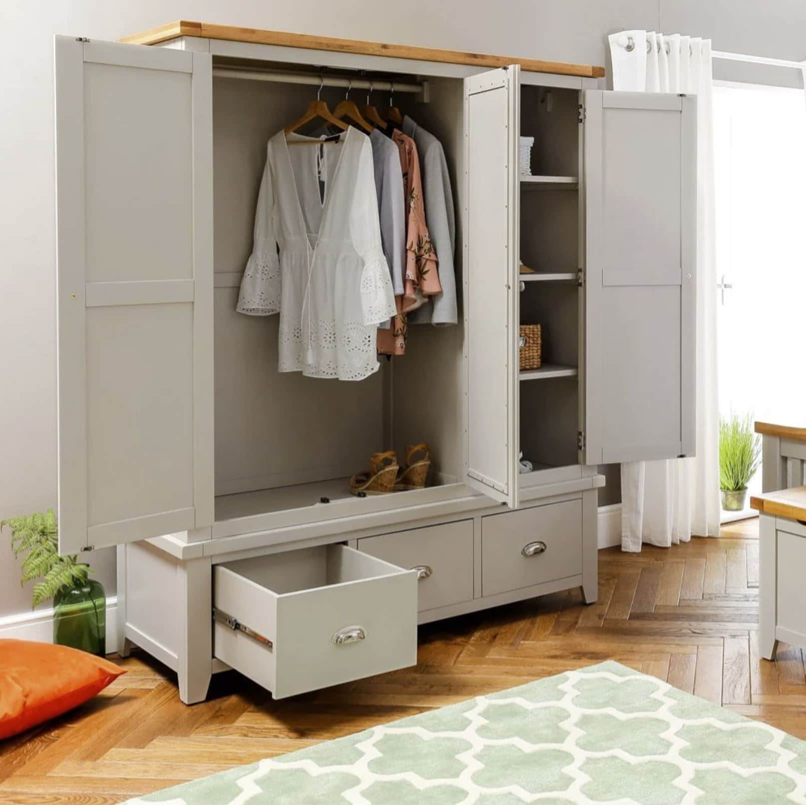 Serene and Spacious Storage: the Downton Grey Painted Triple Mirrored Wardrobe
