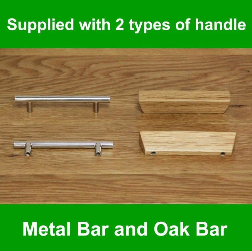 Supplied with 2 types of handle