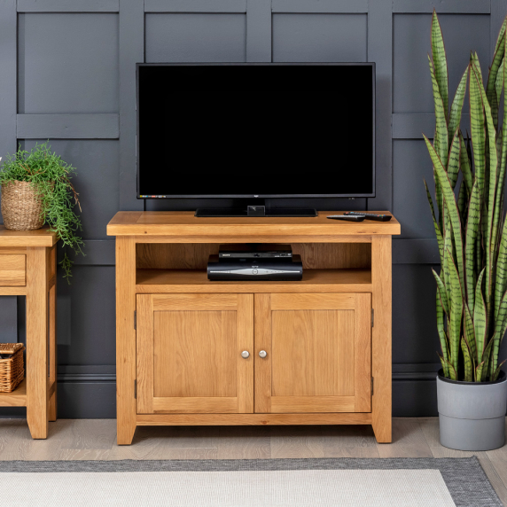 Cheshire Oak Medium TV Unit Sideboard - Up to 50