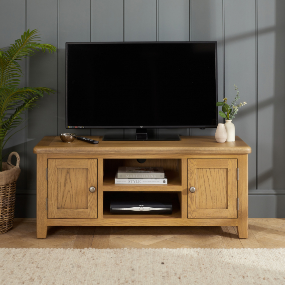 Cotswold Rustic Smoked Oak Widescreen TV Unit Stand – Up to 60” TV Size