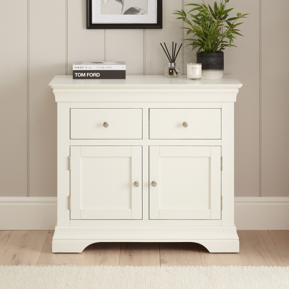 Wilmslow White Painted Medium 2 Drawer 2 Door Sideboard