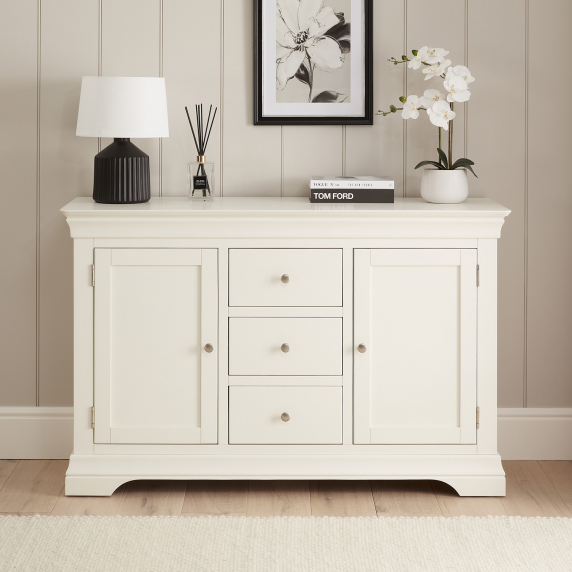 Wilmslow White Painted Large 3 Drawer 2 Door Sideboard