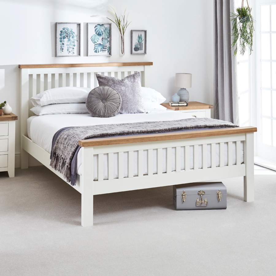 Cheshire White Painted 4ft 6in Double Bed