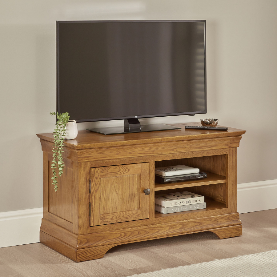 French Louis Oak Small TV Unit - Up to 48" TV Size