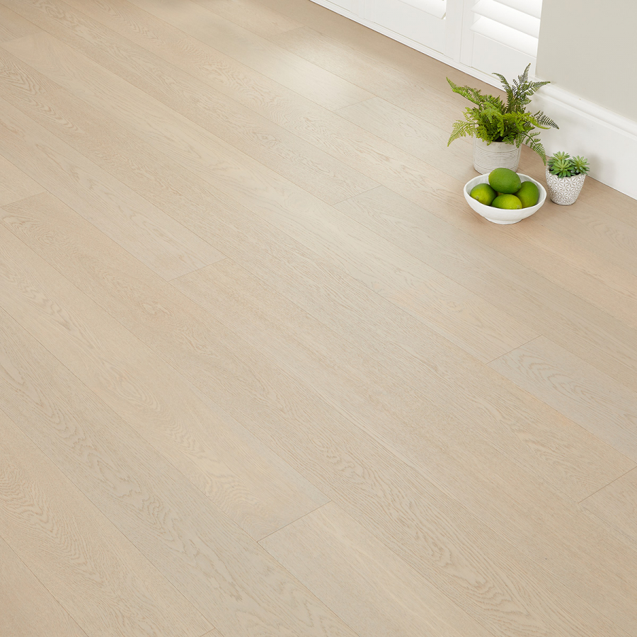 Grey Oak Plank Engineered Flooring – 14mm Thick x L 1900 x W 150 (2.28m2 pack size)