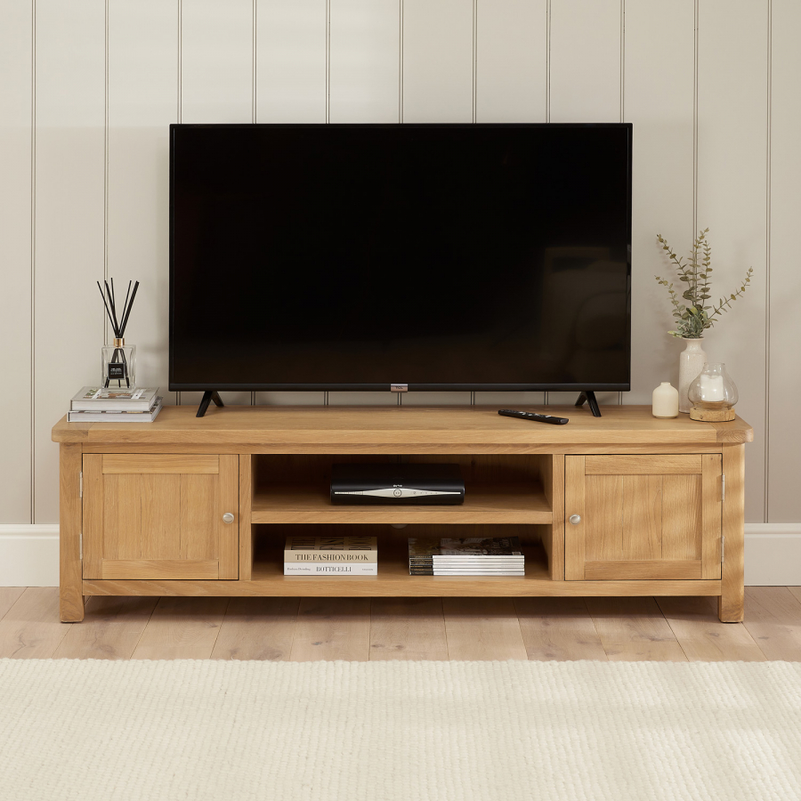 Marbury Oak Extra Large Widescreen TV Unit Stand – Up to 80” TV Size