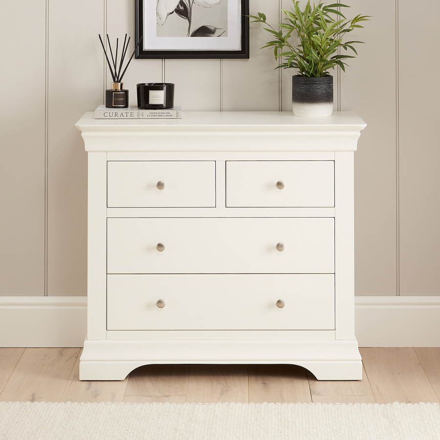 Wilmslow White Painted 2 over 2 Drawer Chest of Drawers