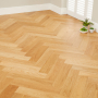 Natural Oak Herringbone Engineered Flooring – 14mm Thick x L 600 x W 125 (1.2m2 pack size)